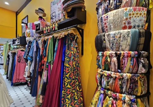 Tailor in Ben Thanh: A Complete Guide to Custom-Made Fashion in District 1