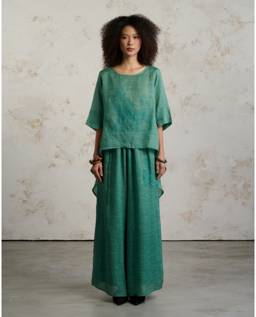 Lam Sơn - High-low blouse