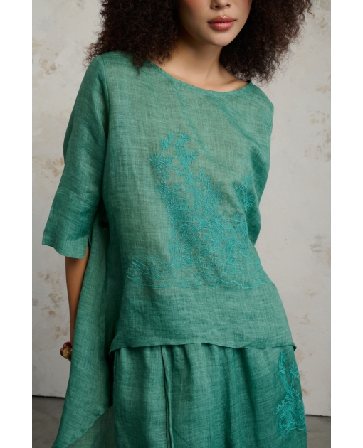 Lam Sơn - High-low blouse