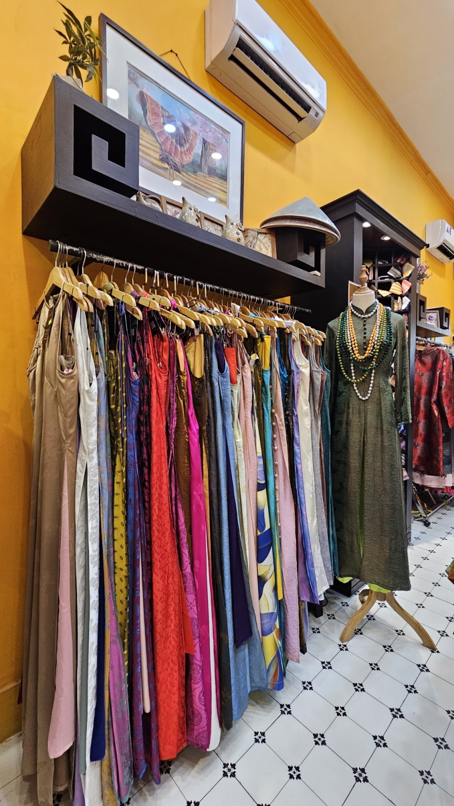 Why Choosing a Tailor in Ben Thanh Is the Best Option for Travelers